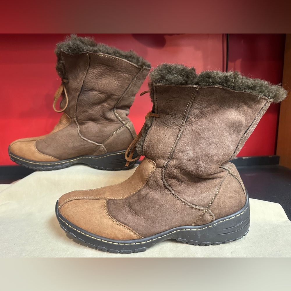 Sofft Ankle Boots Brown Leather/Suede with Brown Shearling Lining Women’s Sz 9.5 - Picture 3 of 16